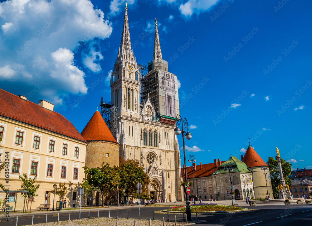 Fototapeta premium Zagreb, cathedral in Croatia