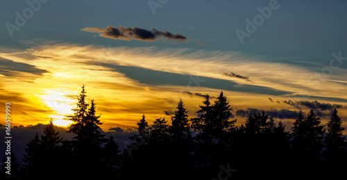 Abend in den Dolomiten photo