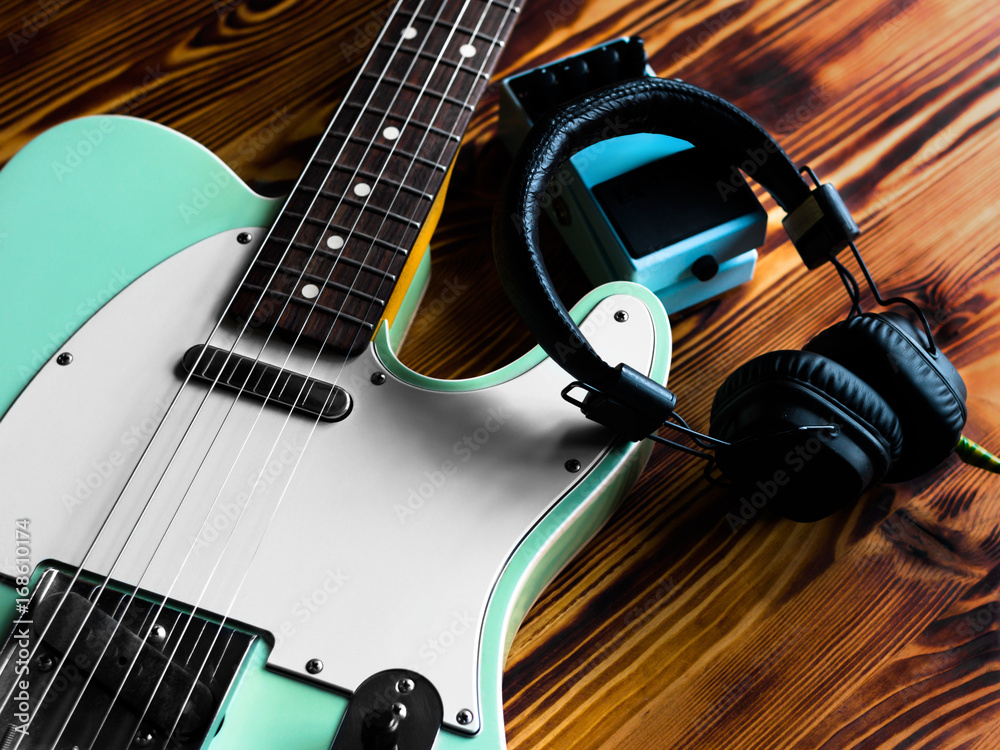 E guitar headphones shop