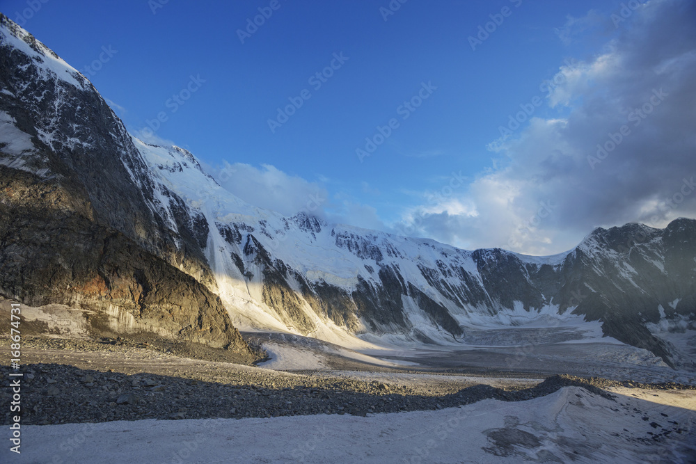 Fototapeta premium Belukha Mountain at sunset. Altai, Russia