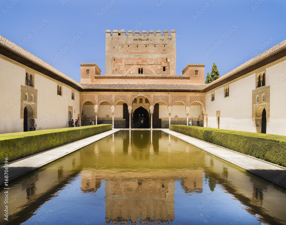 Fototapeta premium Spain. The Alhambra. Court of the Myrtles and Palacio de Comares