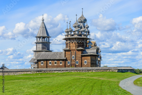 Billede på lærred View of Kizhi churchyard (Pogost)