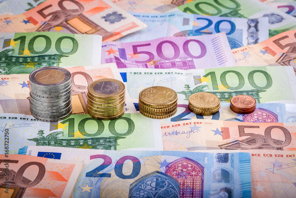 Banknotes and euro coins