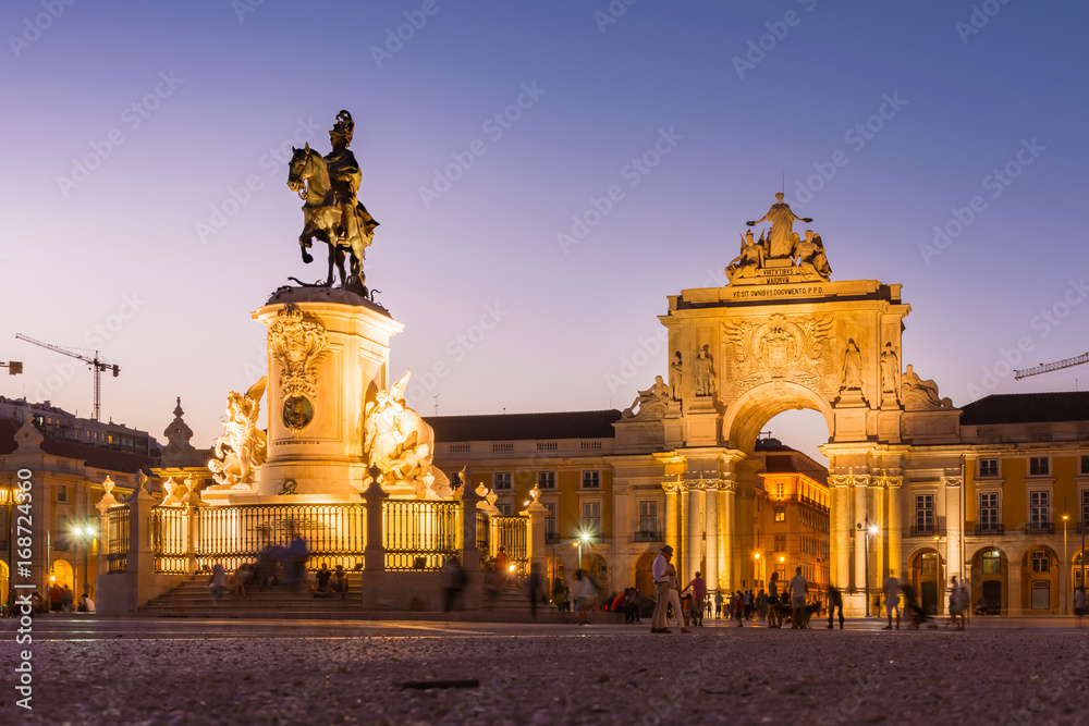 Obraz premium Comercio Square Lisbon Portugal Commercial Area Oceanfront City Center Destination Sightseeing Sunset