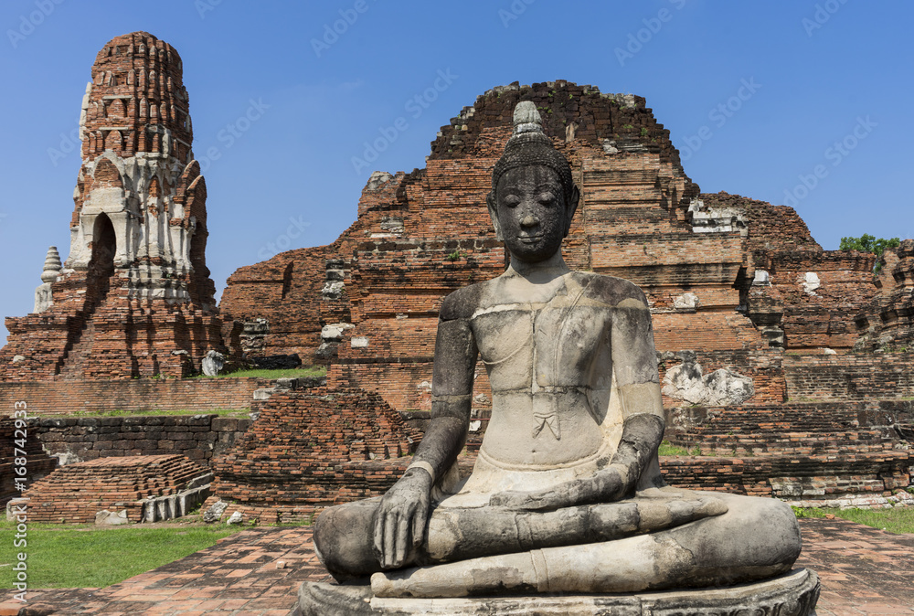 Fototapeta premium Ayutthaya historic park UNESCO World Heritage Site