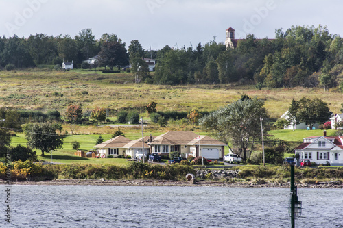 Photography Landschaft mit Wohnhäusern von Sydney in Kanada.