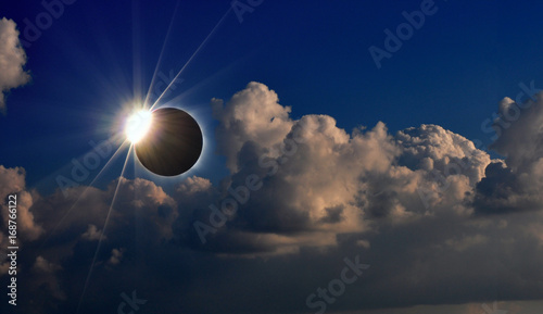 Total solar eclipse, photograph of the phenomenon, Fiji Island year 2012