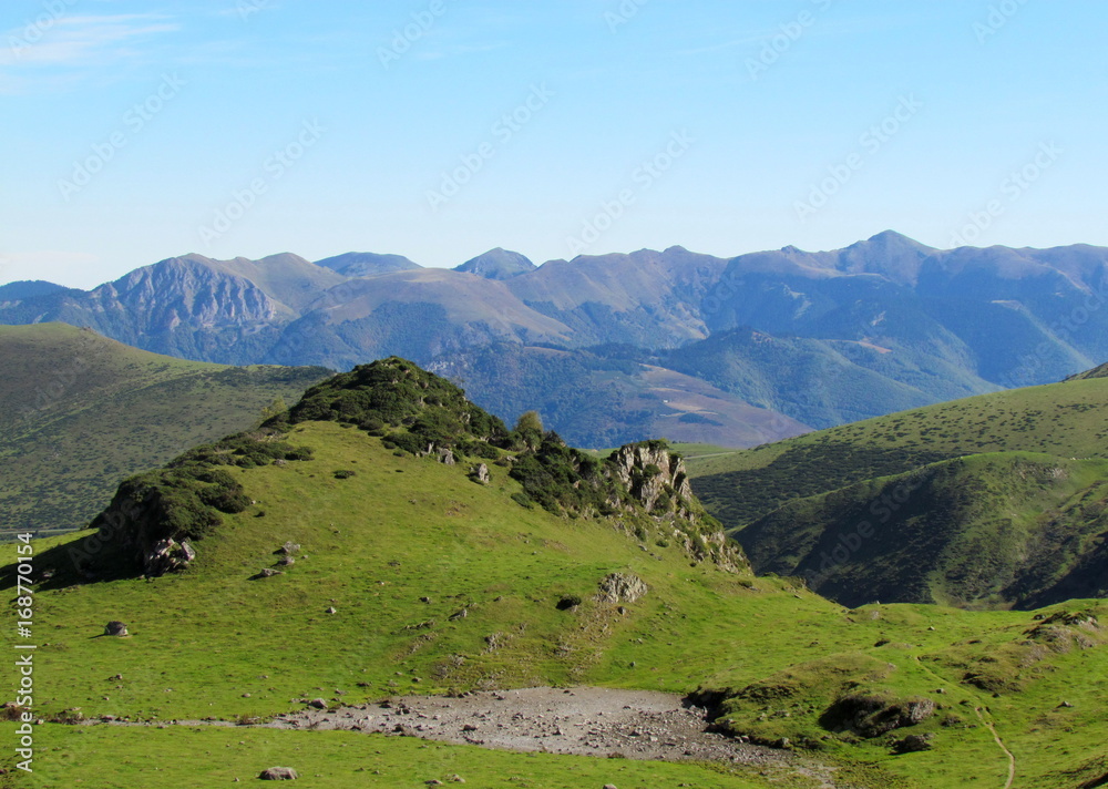 Les Pyrénnés