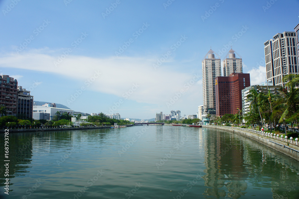 Obraz premium The famous Love River of Kaohsiung