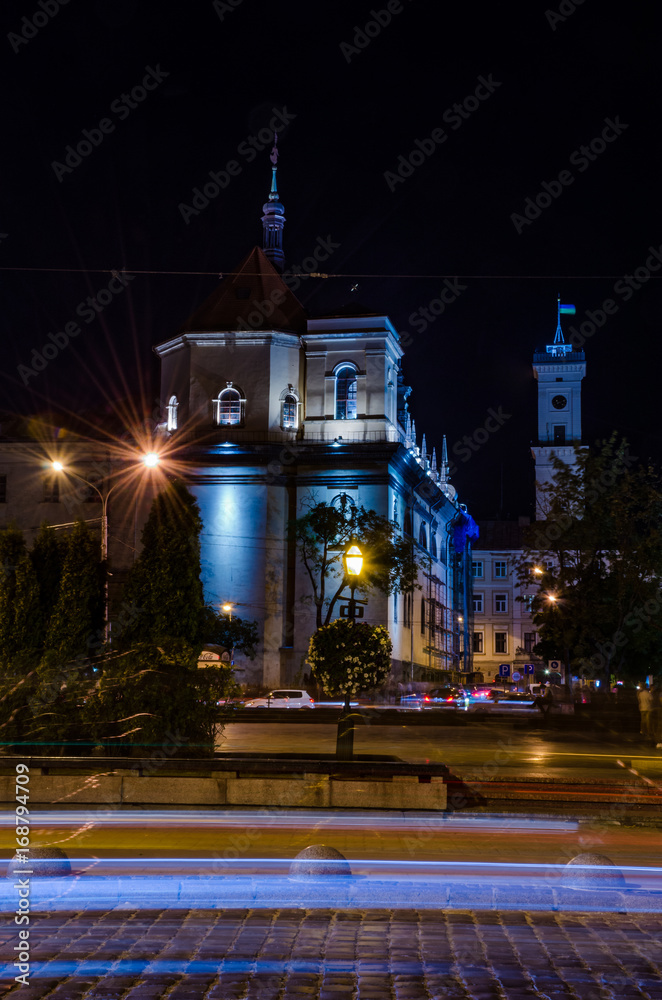 Fototapeta premium Night Lviv cityscape with long exposure in Ukraine