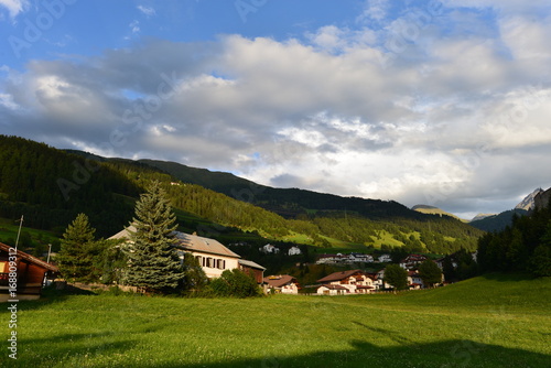 Schloss Naudersberg in Nauders Tirol photo