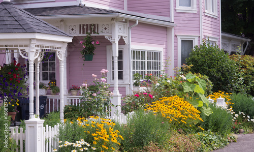 Victorian details photo