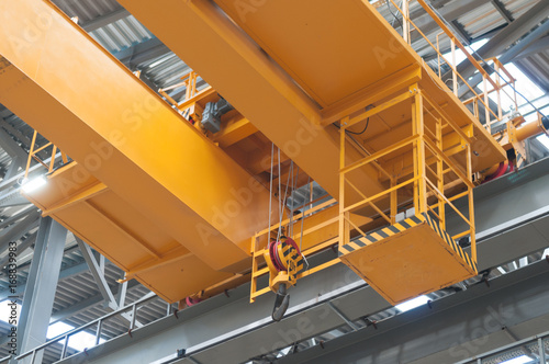 Factory warehouse overhead crane