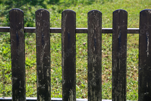 Picket fences / Fence of the fence - the infield fence