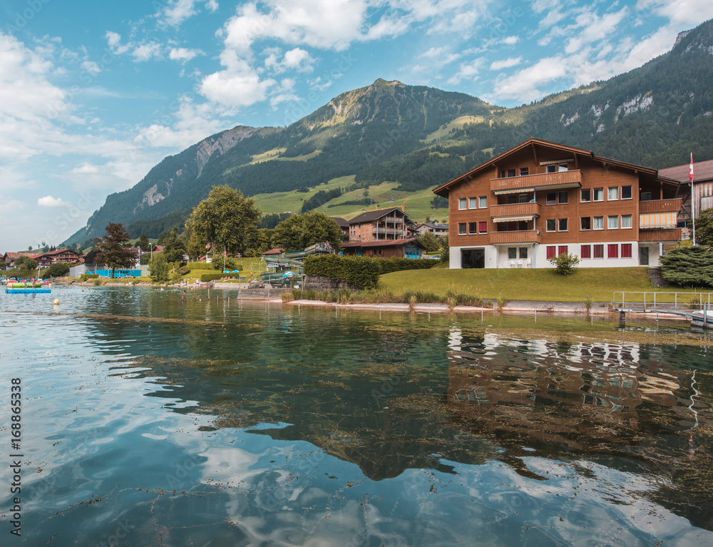 Fototapeta premium Riflessi a Lungern.