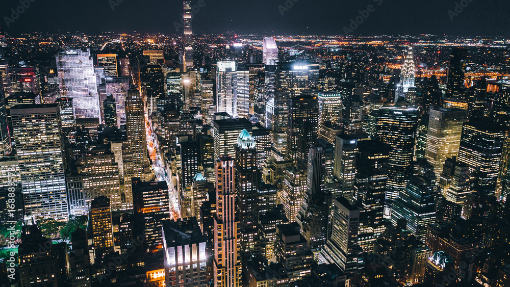 Naklejka premium New York at Night