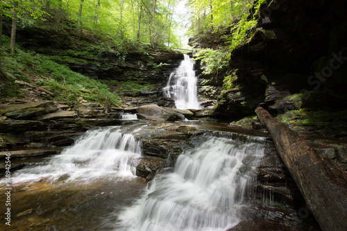 Foto Waterfall in Pocono Mountains in Pennsylvania at Ricketts Glen