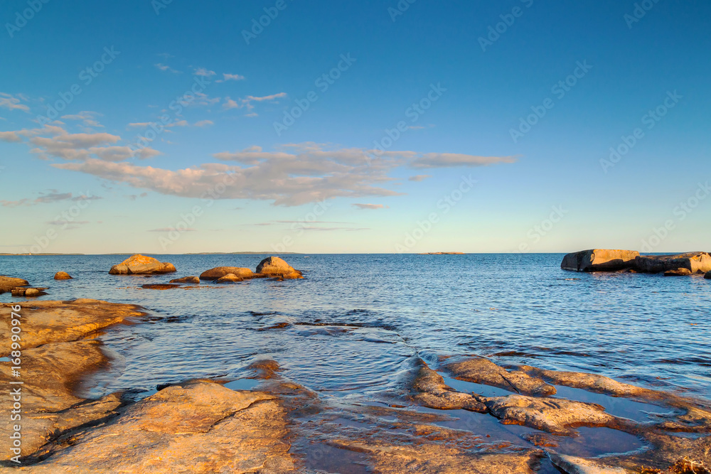 Fototapeta premium Rocky Baltic Sea in Sweden