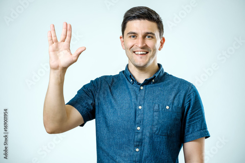 Slika na platnu Vulcan Salute. Man welcomes fans