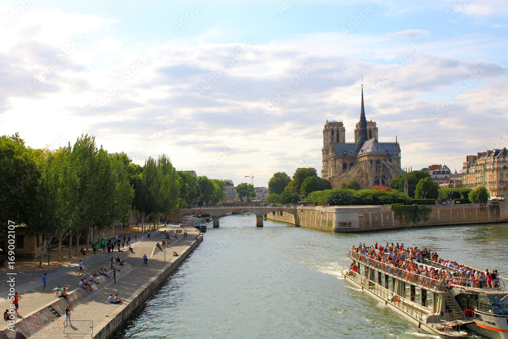 Paris, July 2017: Notre dame de paris river bay panorama.