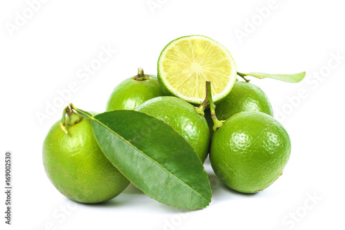 Fototapeta Naklejka Na Ścianę i Meble -  fresh lime on white background