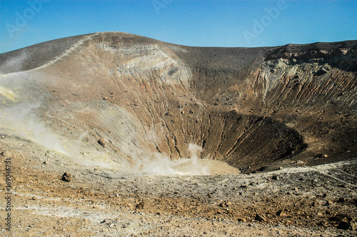 Fotografija Volcano crater with fumaroles on Vulcano island, Eolie, Sicily, Italy