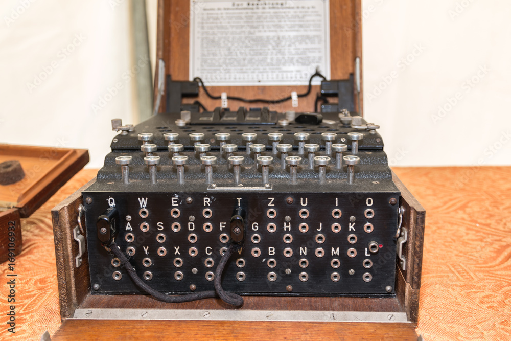 The Enigma Cipher Machine from World War II - obrazy, fototapety, plakaty 