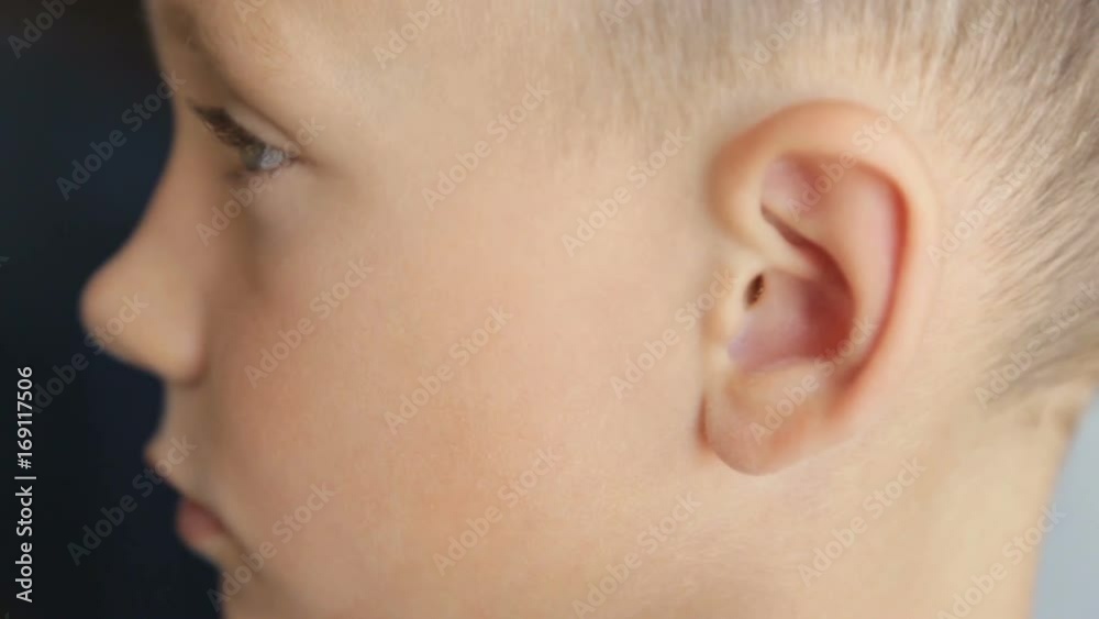 Ear Baby,full hd video Ear Baby,full hd video