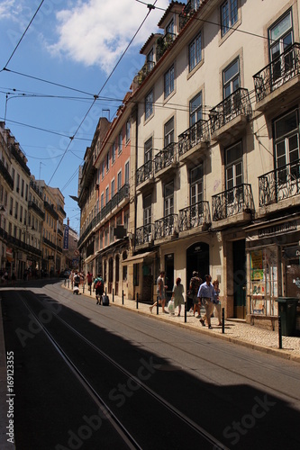 Strasse in Lissabon © Titus