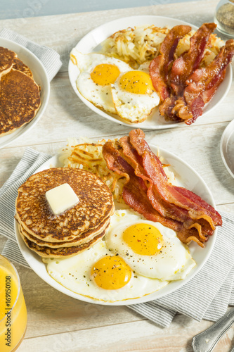 Healthy Full American Breakfast