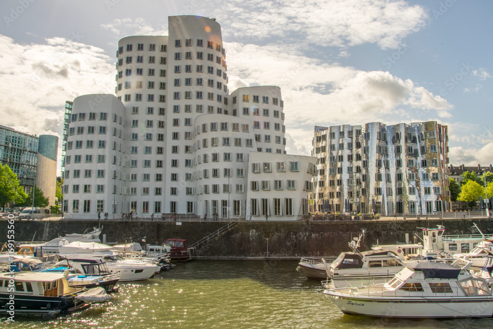 Gehry-Häuser, Düsseldorf 