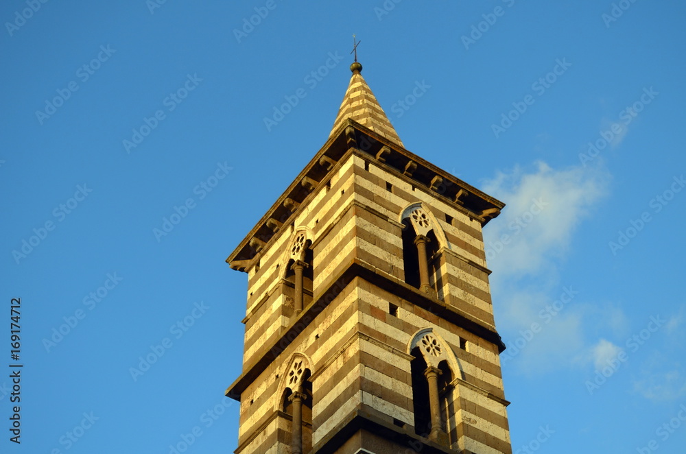 Kirchturm in Viterbo