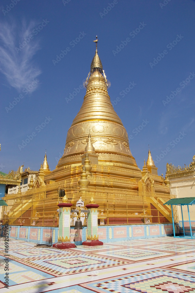 Sone Oo Pone Nya Shin Pagoda, Myanmar Sone Oo Pone Nya Shin Pagoda, Myanmar