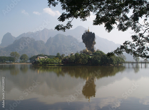 Kyauk Kalap Buddhist temple, Myanmar photo