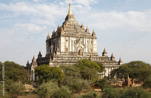  Thatbyinnyu temple, Bagan, Myanmar 