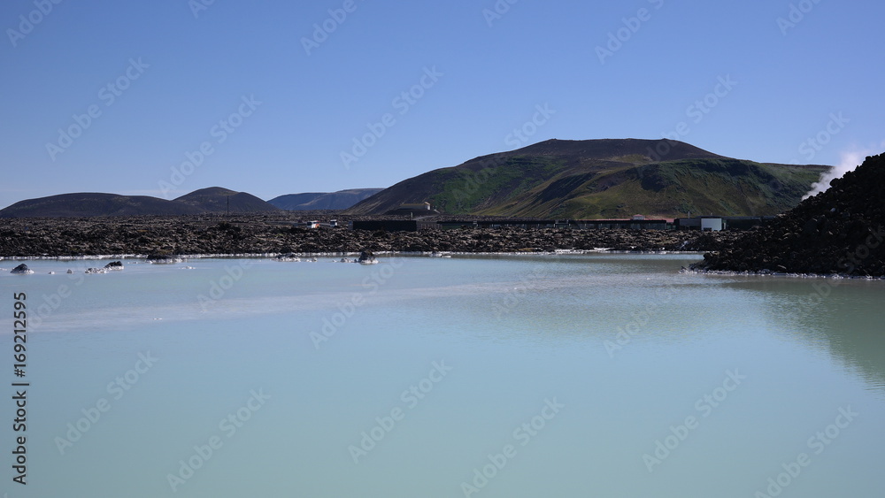 A sulfure tyrkys lake Blue Lagoon in Iceland