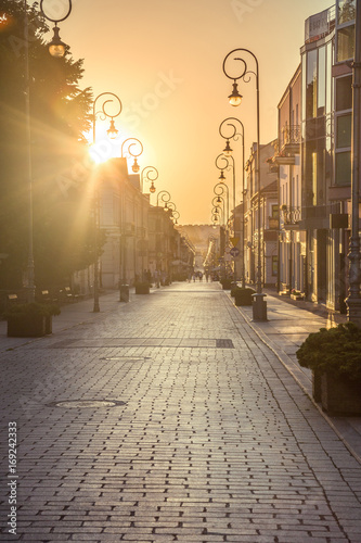Ulica Sienkiewicza, Kielce przy zachodzie słońca