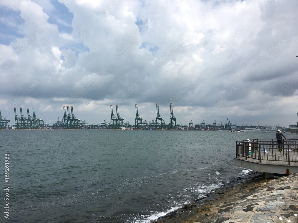 Fototapeta premium View on Singapore harbour and cranes