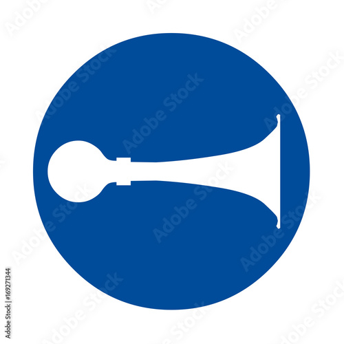фотографія Sound horn drive slowly and intersection