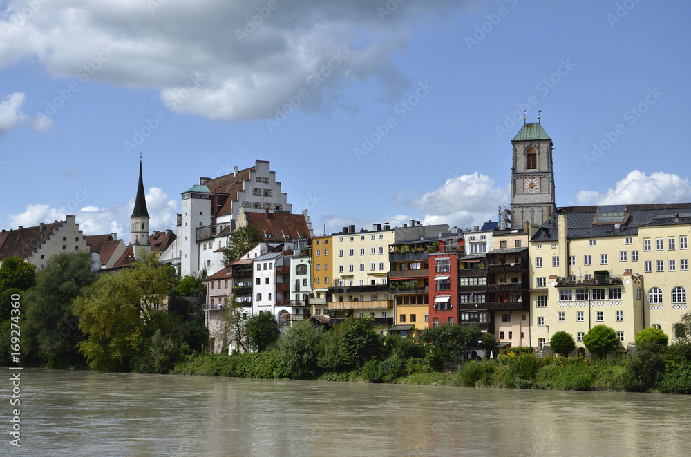 Fototapeta premium Innfront in Wasserburg a.Inn