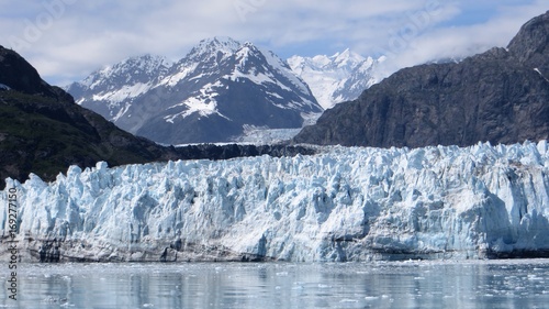 Margerie glacier in glacier bay  in alaska © Jennifer