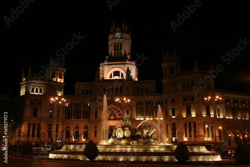 Madrid Plaza de Cibeles night