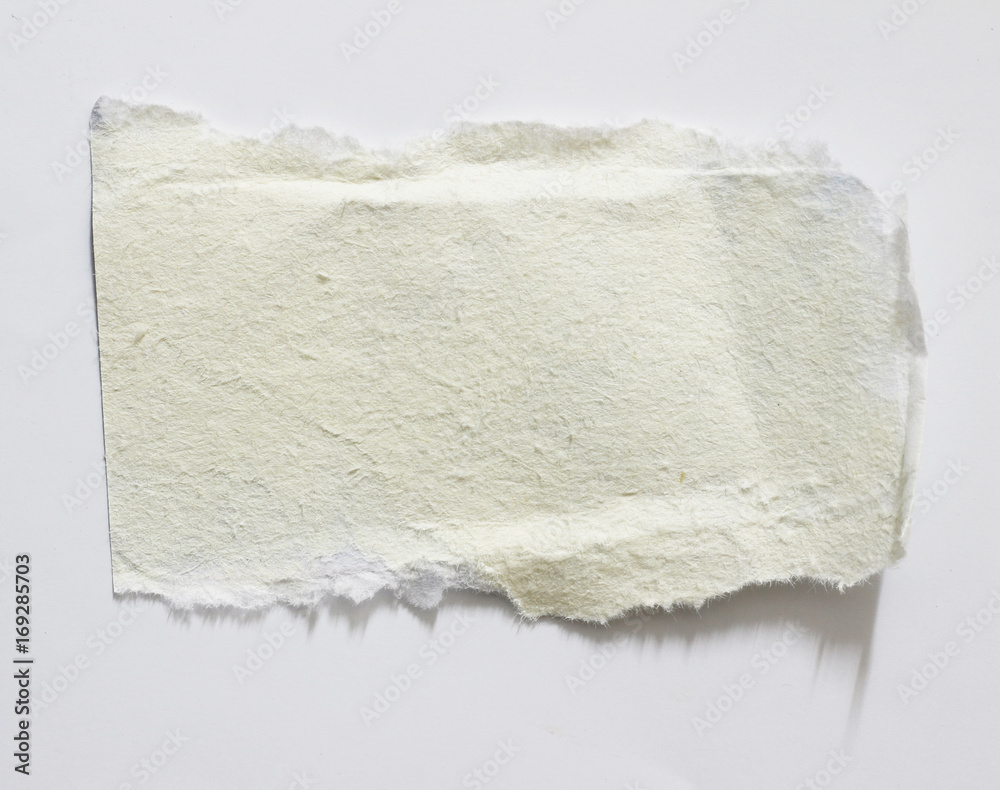 Obraz premium torn paper isolated on white background