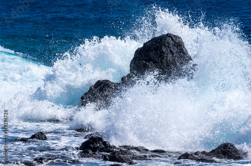 La Gomera Fels in der Brandung