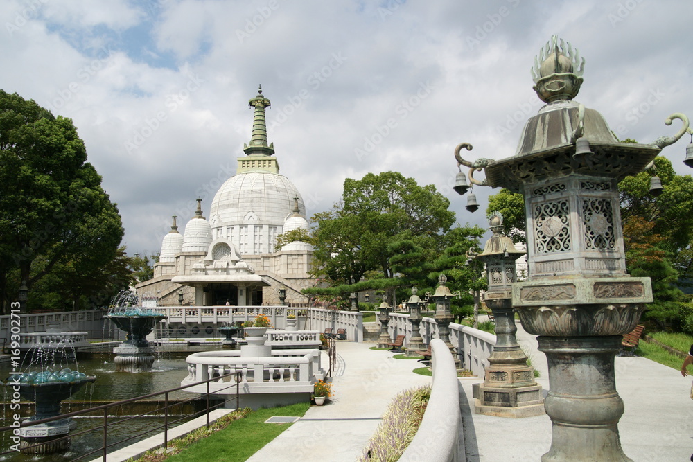 名古山霊園