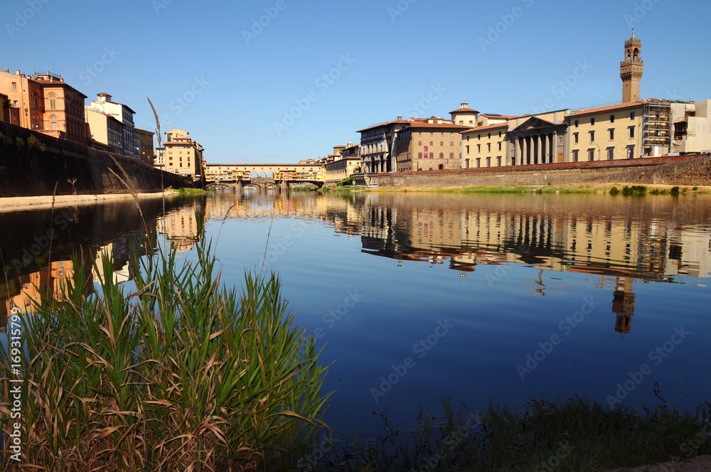 Old Bridge (Palazzo Vecchio) in Florence as seen from Arno river, Italy.