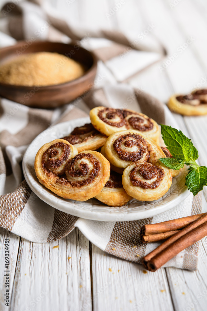 Delicious cinnamon Palmiers Delicious cinnamon Palmiers