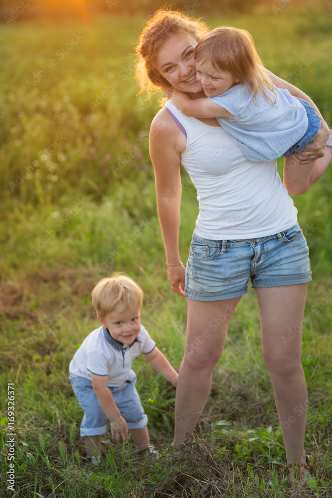 Fototapeta premium Large family with children
