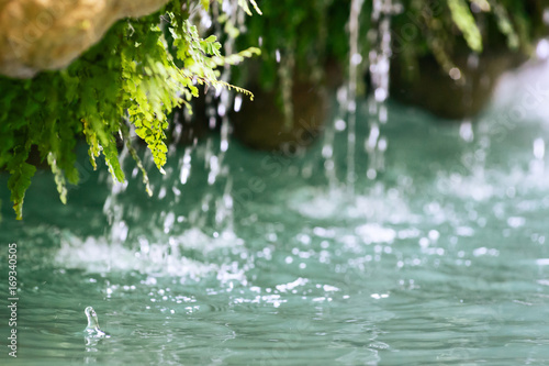Emerald natural source of fresh water Fototapet
