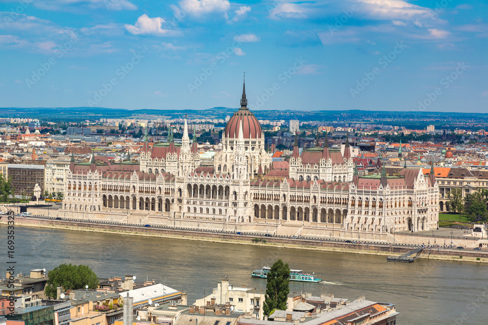 Fototapeta premium Panoramic view of Budapest